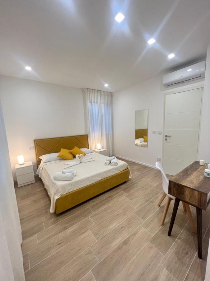 Perla Sul Mare Apartments Giardini-Naxos Extérieur photo
